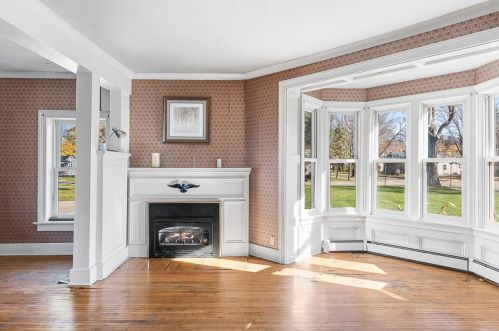610 Liberty St, Ripon WI  54971-1220 exterior