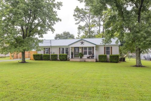 1056 Unionville Deason Rd, Shelbyville, TN 37160-5648