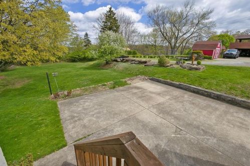 704 Valemont Dr, Verona PA  15147-2641 exterior