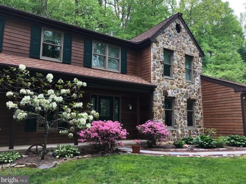 137 Krauser Rd, Downingtown, PA 19335-1502