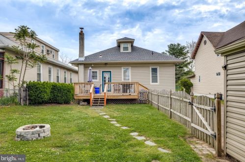 220 Prospect St, Camden NJ  08109-2613 exterior