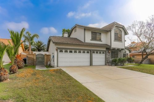 1750 Townsend St, Rialto, CA 92377-3742