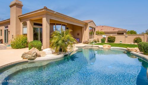 15641 Cactus Dr, Scottsdale AZ 85268-3166 exterior