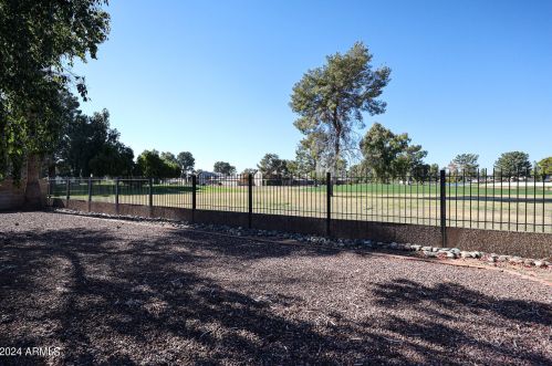 18210 44th Ave, Glendale AZ  85308-1637 exterior