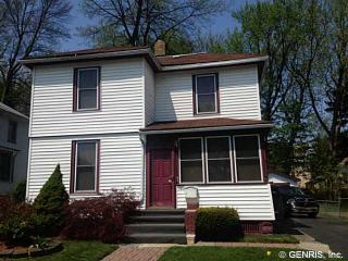 490 Sawyer St, Rochester, NY 14619-1712