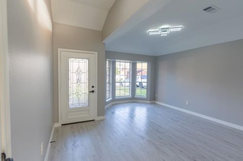 2910 Eagle Nest Ln, Humble, TX 77396-1886