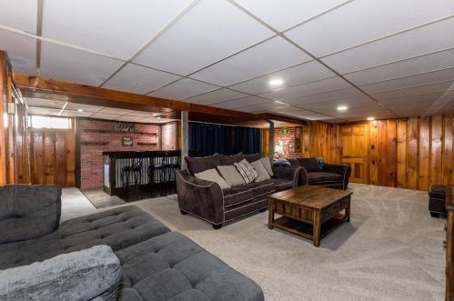 298 England St, Cumberland RI  02864-7209 exterior