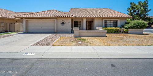 2421 Barrow Dr, Chandler, AZ 85224-5803