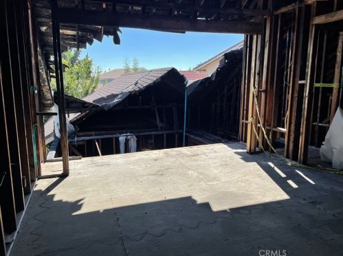 5325 Mdw Wood Ave, Lakewood CA  90712-2856 exterior