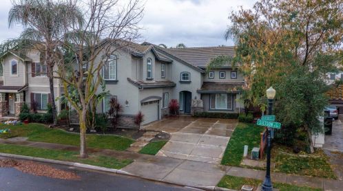 704 Stetson Dr, Valley Home CA  95361-8572 exterior