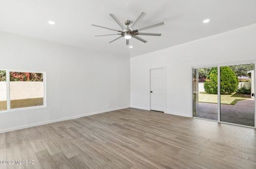 341 Tucson Blvd, Tucson AZ 85713-2065 exterior