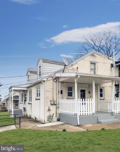 814 Bush St, Norristown, PA 19405-1342