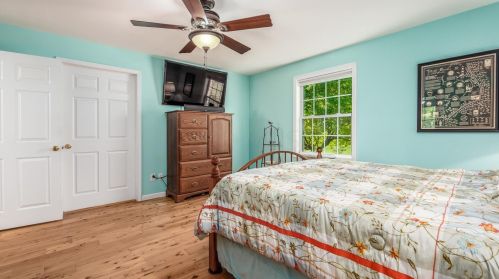 2306 Wesley Chapel Rd, Zanesville OH  43701-9334 exterior