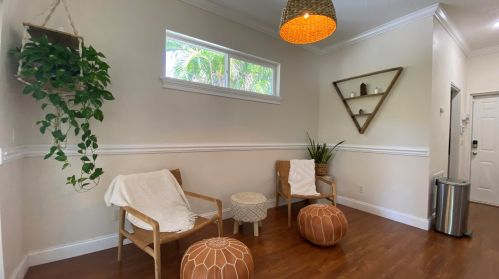 250 10th St, Delray Beach FL  33444-4048 exterior