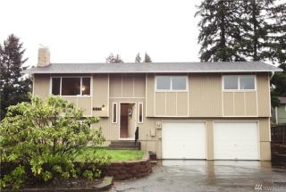 6890 Helena Dr, Bremerton, WA 98311-9534