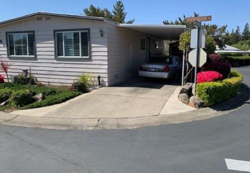 180 Overbrook Dr, Folsom CA  95630-1620 exterior