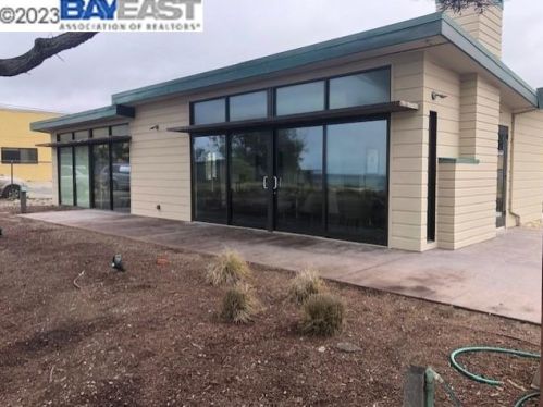 208 2nd Ave, Pacifica CA  94044-2202 exterior