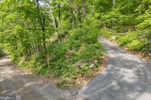 738 Forest Drive Ext, Richmond National Battlefiel VA  22835-5901 exterior