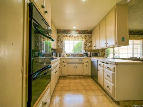 1135 Wilson Dr, West Covina CA  91791-3551 exterior