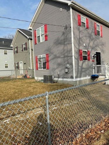 2501 22nd St, Milwaukee, WI 53206-1508