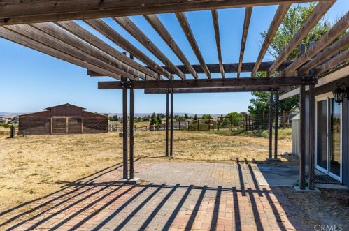 8255 Settlers Pl, Lake Nacimiento CA  93446-8364 exterior