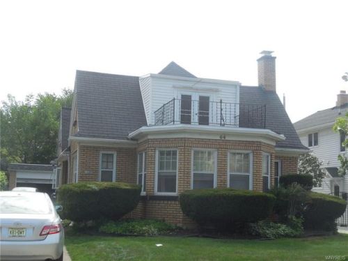 64 Radcliffe Rd, Buffalo, NY 14214-1270