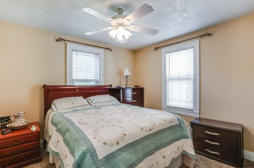 5628 38 Ave, Kenosha WI 53144-2725 exterior