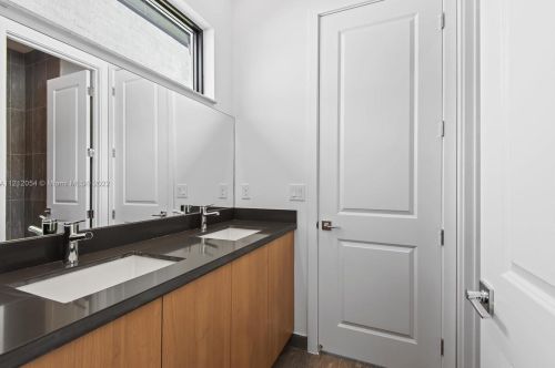 17636 45th Ave, Hollywood FL  33029 exterior