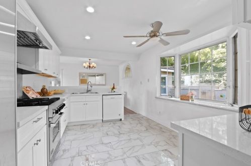 29 Rockinghorse Rd, Palos Verdes Estates CA  90275-6569 exterior