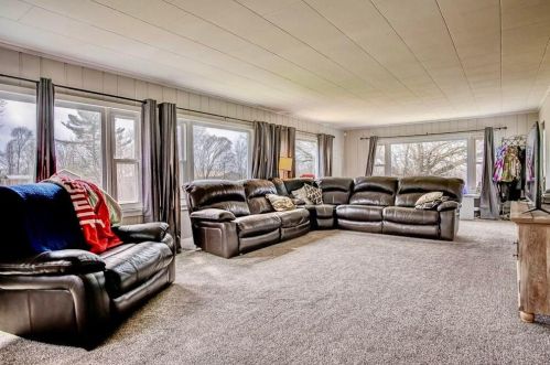 761 Upper Fredericktown Rd, Mount Vernon OH  43050-9607 exterior