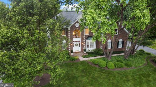 1626 Fairfield Rd, Yardley, PA 19067-3942