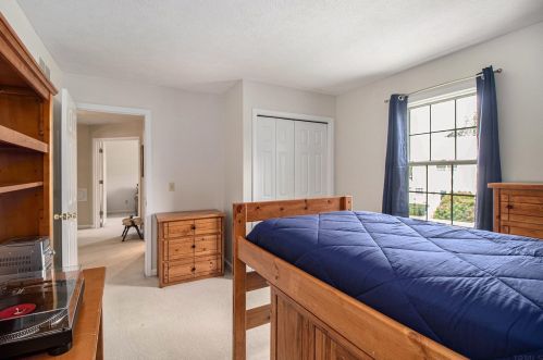 15677 Luminaire Ct, Mishawaka IN  46545-1578 exterior