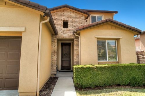 19334 Lauren Ln, Santa Clarita, CA 91350-4708