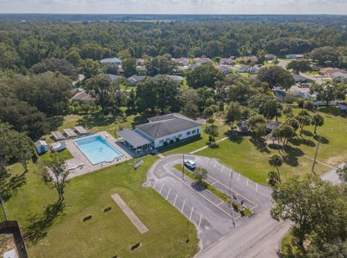 19 Cedar Dr, Davenport FL 33837-9784 exterior