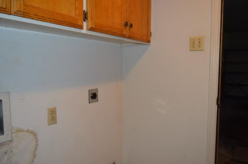 2511 Burnett Dr, Greenville TX  75402-7331 exterior