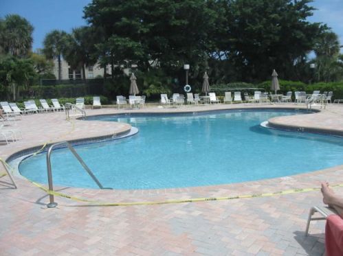 2455 Lindell Blvd, Delray Beach FL  33444-1138 exterior