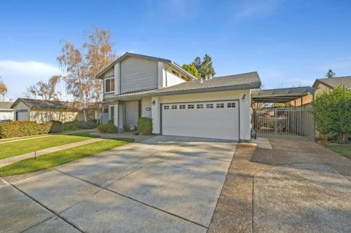 7320 Fowler St, Gilroy, CA 95020-5931