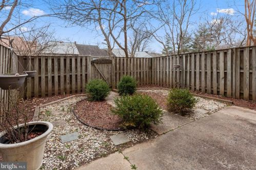 5509 Miles Ct, Springfield VA 22151-1714 exterior