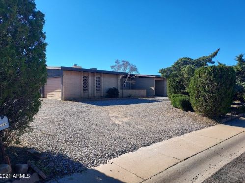 2044 Piccadilly Dr, Sierra Vista, AZ 85635-5080