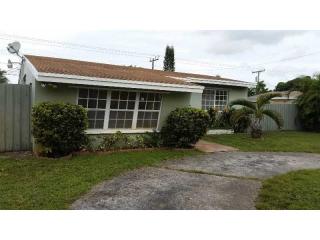 6651 26th Ct, Hollywood, FL 33023-3812