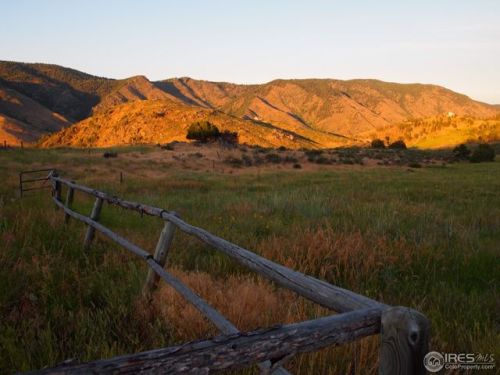 1758 Wildsong Rd, Bellvue, CO 80512-8117