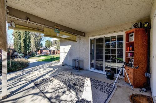 11029 Chemo River Ct, Rancho Cordova CA  95670-2703 exterior