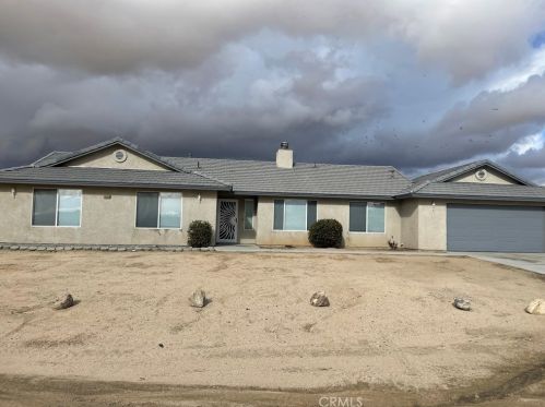 14954 Manning St, Victorville, CA 92394-1032