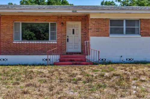 3301 Holliday Ave, Apopka, FL 32703-6722