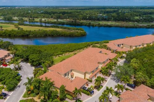 2418 Island Creek Trl, Palm City, FL 34990-4330