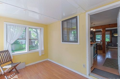 82 Chambers St, Manchester CT  06042-2912 exterior