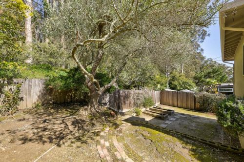 2280 Evergreen Dr, San Bruno CA  94066-1830 exterior