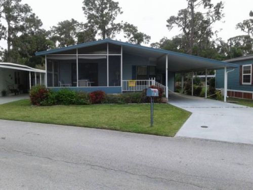 3 Captain Kidd Ln, Winter Haven, FL 33880-6506