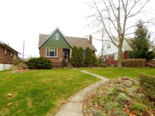 2524 Atlantic St, Spokane WA  99205-3104 exterior