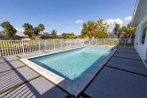 1457 16 St, Cape Coral FL  33990-6717 exterior